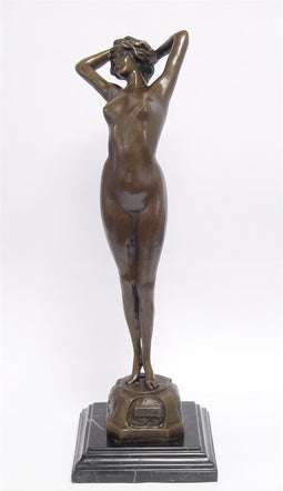 BRONZEN SCULPTUUR MET DE NAAM REVEIL