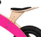 Broozzer luxe houten loopfiets CARBON FIBRE met ABEC 9 lagers en SPECIAAL gevulde rubberen luchtwielen 12 inch Roze