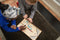 BS Toys Slingpuck en Tafelhockey Actiespel - 2-in-1 Bordspel - Kinder Speelgoed - Vanaf 6 Jaar - 2 Spelers