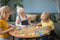 BS Toys Tol en Match Spel - Educatief Spel voor Kinderen - Ontwikkel Hand-Oog Coördinatie en Patroonherkenning - Vanaf 6 Jaar - 2-4 Spelers