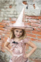 Great Pretenders Verkleedkledij Glam Witch - Heksenjurk met hoed - Roze - Maat 5-6 jaar