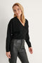 NA-KD Overlap Knitted Vest - V-hals - Knoopsluiting - Zwart - Maat L