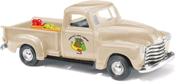 Busch - 1/87 CHEVROLET PICK-UP FRUIT COMPANY 1950 (4/24) * - modelbouwsets, hobbybouwspeelgoed voor kinderen, modelverf en accessoires