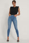 NA-KD Skinny High Waist Jeans - Ruwe Zomen - Mid Blue - Maat EU 34