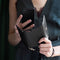Selencia Hoesje Geschikt voor Samsung Galaxy S21 Plus Hoesje Met Pasjeshouder - Selencia Eny Uitneembare Vegan Lederen Clutch - Zwart