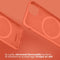 Accezz Liquid Silicone Backcover - MagSafe - Schokabsorberend - Oranje