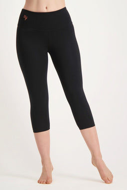 Urban Goddess Satya Capri - Yoga Legging - Dry-fit 3/4 lengte - Urban Black (M)