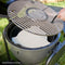 Char-Griller AKORN Smokin' Stone en Heat Deflector