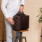 Chesterfield Ryan Leren Laptoptas - 17 inch - Bruin