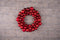 Christmas Gifts Kerstkrans Rood Ø36 CM - Deurkrans met 55 Kerstballen - Kunststof