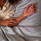 Coco & Cici - Tencel Sateen Hoeslaken 180 x 200 cm - 2 Persoons Beddengoed - Lyocell - Elastiek Rondom - Grijs Blauw - Extra Zacht