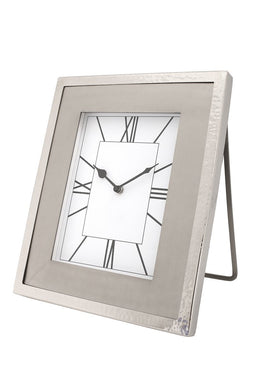 Lalee Avenue Table clock Moments 325