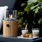 Cosiscoop Timber Round Gaslantaarn - Unieke sfeermaker - Voor binnen en buiten - Inclusief glas en kiezelstenen