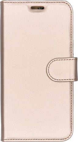 Accezz Hoesje Geschikt voor Motorola Moto G7 Play Hoesje Met Pasjeshouder - Accezz Wallet Softcase Bookcase - goud
