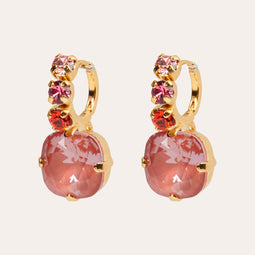 Creolen met roze/rode kristallen: hooped Crystals