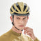 CRNK Helmer Hyper Fietshelm – Lichtgewicht – 210 gram – Magnetische sluiting - Maat M - Kleur Beige