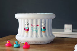 Cupcake Babies Basic Pack: Opblaasbaar Wit Babybadje in reistasje