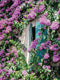 Customize-it - Bloemen luiken 50x70cm Tuinschilderij