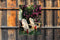 Customize-it - Witte stoelen 50x70cm Tuinschilderij