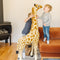 Melissa & Doug Gigantische giraf - Levensecht Knuffeldier - Knuffels voor kinderen - 1,4 meter hoog - Geweldig cadeau voor meisjes en jongens - Van 3+