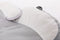 Bo Jungle B-Snooze - Universeel Kussen - 3-in-1 Luchtdoorlatend Waterdicht - Wit/Grijs