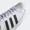 adidas Superstar - Lage sneakers - Aansluitende pasvorm - Wit/zwart/goud