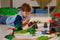 BRIO World - 36104 Luxe set met Dinosaurussen - 45-delige set met vulkaan en interactieve dino's (1 set)