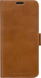 dbramante1928 Hoesje Geschikt voor Samsung Galaxy S24 Plus Hoesje Met Pasjeshouder - dbramante1928 Copenhagen Bookcase smartphone - bruin