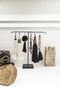 De Macrame Fishbone sleutelhanger - zwart