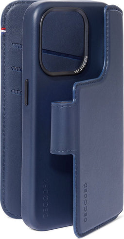 DECODED Detachable Wallet Case - iPhone 15 Pro Max - 2-in-1 Magnetisch Afneembaar Hoesje met Pasjeshouder - Hoogwaardig Europees Leer - Geschikt voor MagSafe - True Navy Blauw