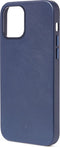 DECODED Leren Back Cover - iPhone 12 / 12 Pro - Hoogwaardig Europees Leer - Hoesje met Metalen Knoppen - Magnetische Technologie van Apple - Donker Blauw