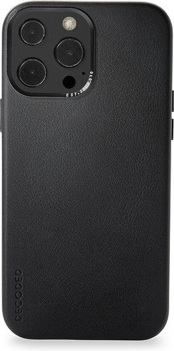 DECODED Leren Back Cover - iPhone 13 Pro Max - Hoogwaardig Europees Leer - Hoesje met Metalen Knoppen - Magnetische Technologie van Apple - Zwart