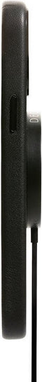 DECODED Leren Back Cover - iPhone 13 Pro Max - Hoogwaardig Europees Leer - Hoesje met Metalen Knoppen - Magnetische Technologie van Apple - Zwart