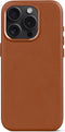 DECODED Leren Hoesje voor iPhone 15 Pro - Hoogwaardig Europees Leer - Geschikt voor MagSafe - Bruin