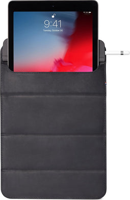 DECODED vouwbare Sleeve geschikt voor iPad Pro 10.5"- Hoogwaardig Full-Grain Leer, Diverse Kijkmodi, Tablethoes tot 10,5" - Zwart