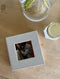Deknudt Frames USB-opbergdoos S66DJ7 - grijs linnen look - foto 8x8 cm