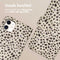 Design Bookcase voor de iPhone 11 - Black And White Dots