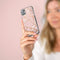 Design hoesje voor de Samsung Galaxy S22 - Grafisch Koper / Roze