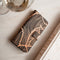 Design Softcase Bookcase voor de Samsung Galaxy A71 - Golden Leaves