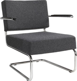 Design stoel of fauteuil gestoffeerd met wollen viltstof kleur lichtgrijs