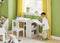 SoBuy Kinderbureau en Stoel Set - Papierrolhouder - 80 x 54 x 65,5 cm - Wit