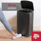 Dirt Devil Pedaalemmer 30 Liter - Afvalemmer Soft Close Mechanisme - Prullenbak met Verwijderbare Binnenbak - voor Keuken en Badkamer - 34,5 x 32,5 x 61,5 - RVS - Zwart