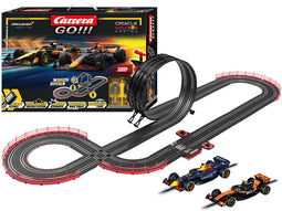 Carrera GO!!! - Super Formula - Oracle RB21 Max Verstappen No.1 vs. McLaren Lando Norris No.4 - 5,3m