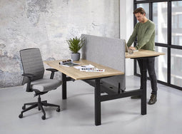 Duo bench elektrisch verstelbaar zit/sta bureau Teez breed 140CM diep 80/80CM bladkleur Kersen framekleur Wit (RAL9010)