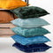 Dutch Decor CILLY - Sierkussen fleece 45x45 cm - Insignia Blue - donkerblauw - Inclusief binnenkussen