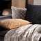 Dutch Decor FINN - Sierkussen 30x50 cm - velvet - lendekussen - Tobacco Brown - bruin - Inclusief binnenkussen