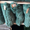 Dutch Decor FLUFFY - Sierkussen 60x60 cm - superzacht - XL kussen - Sagebrush Green - groen - Inclusief binnenkussen