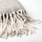 Dutch Decor - LIBBE - Plaid 130x170 cm - Deken met wol en flosjes - superzacht - Micro Chip - lichtgrijs