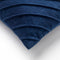 Dutch Decor PACO - Sierkussen velvet 40x60 cm Insignia Blue - blauw - Inclusief binnenkussen