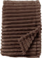 Dutch Decor - RICKY - Plaid 150x200 cm - superzacht - warm en donzig - Chocolate Martini - donkerbruin